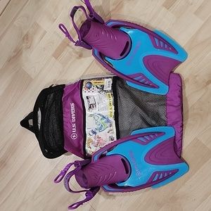 US Divers fins Kids sz 1-3